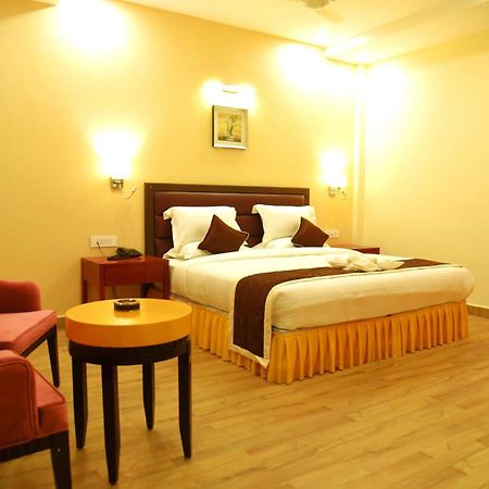 Hotel The Ved Mantra Gwalior Exterior foto