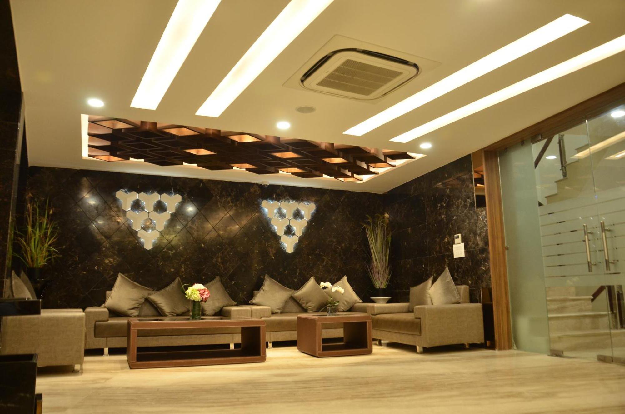 Hotel The Ved Mantra Gwalior Exterior foto